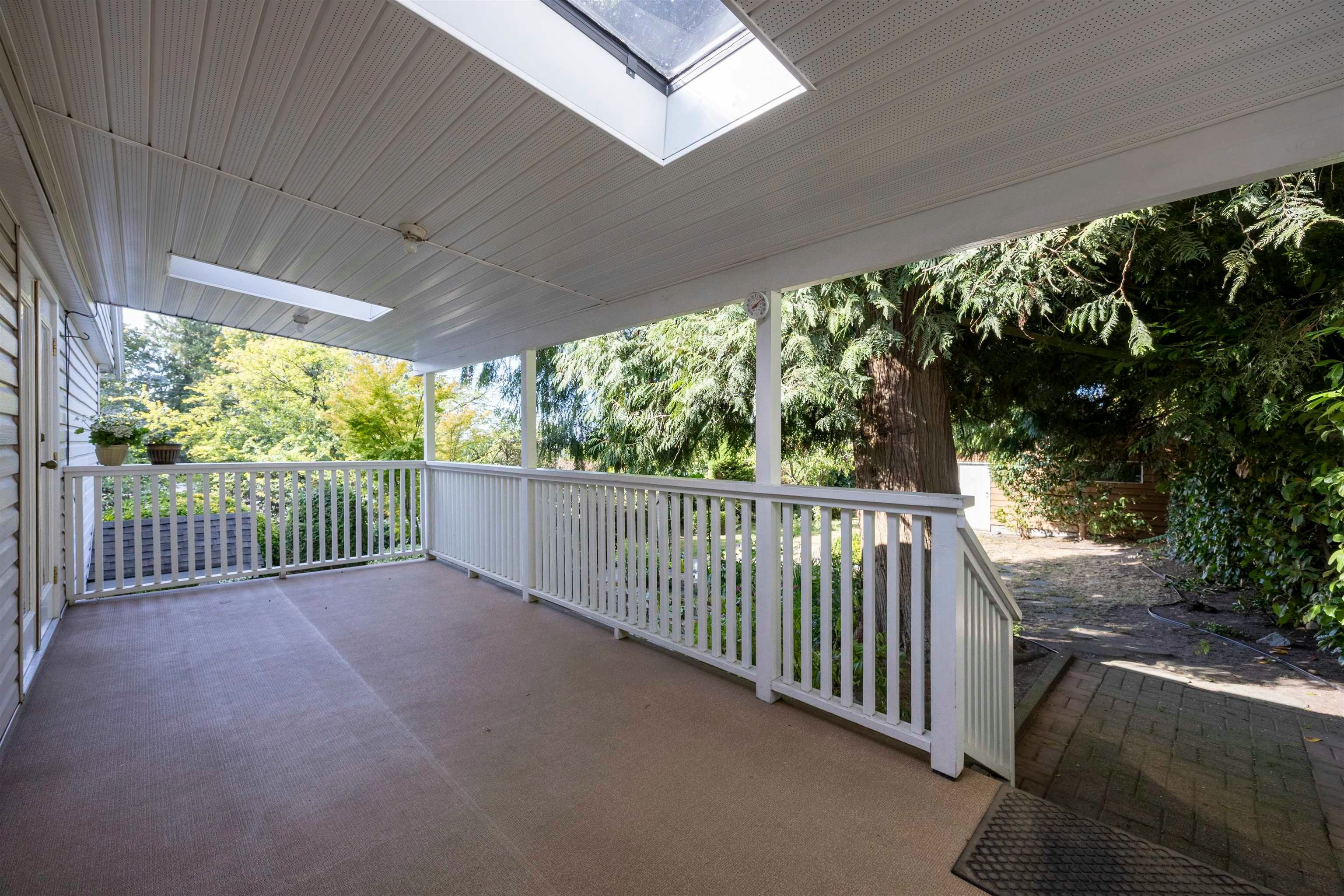8091 Bradley Avenue, Burnaby, BC, V5J 3T9 - 36