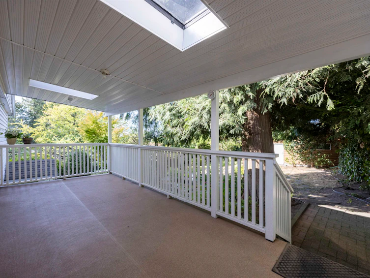 8091 Bradley Avenue, Burnaby, BC, V5J 3T9 - 36
