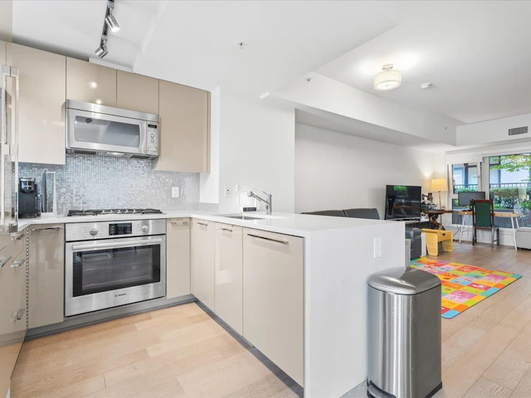 4183 Cambie Street, Vancouver, BC, V5Z 2Y2 - 7
