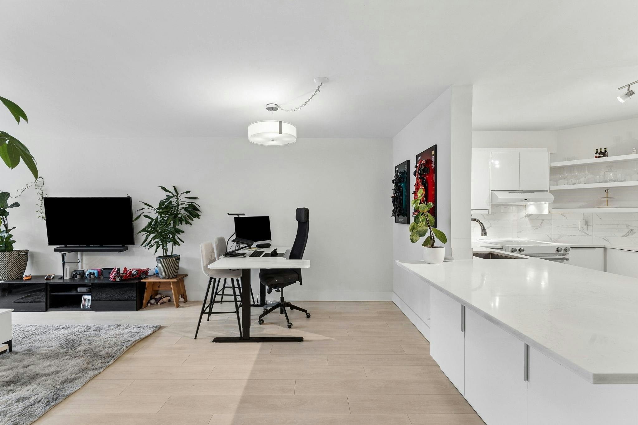 905-2024 Fullerton Avenue, North Vancouver, BC, V7P 3G4 - 7