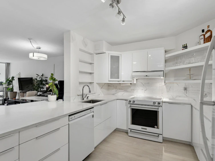 905-2024 Fullerton Avenue, North Vancouver, BC, V7P 3G4 - 6