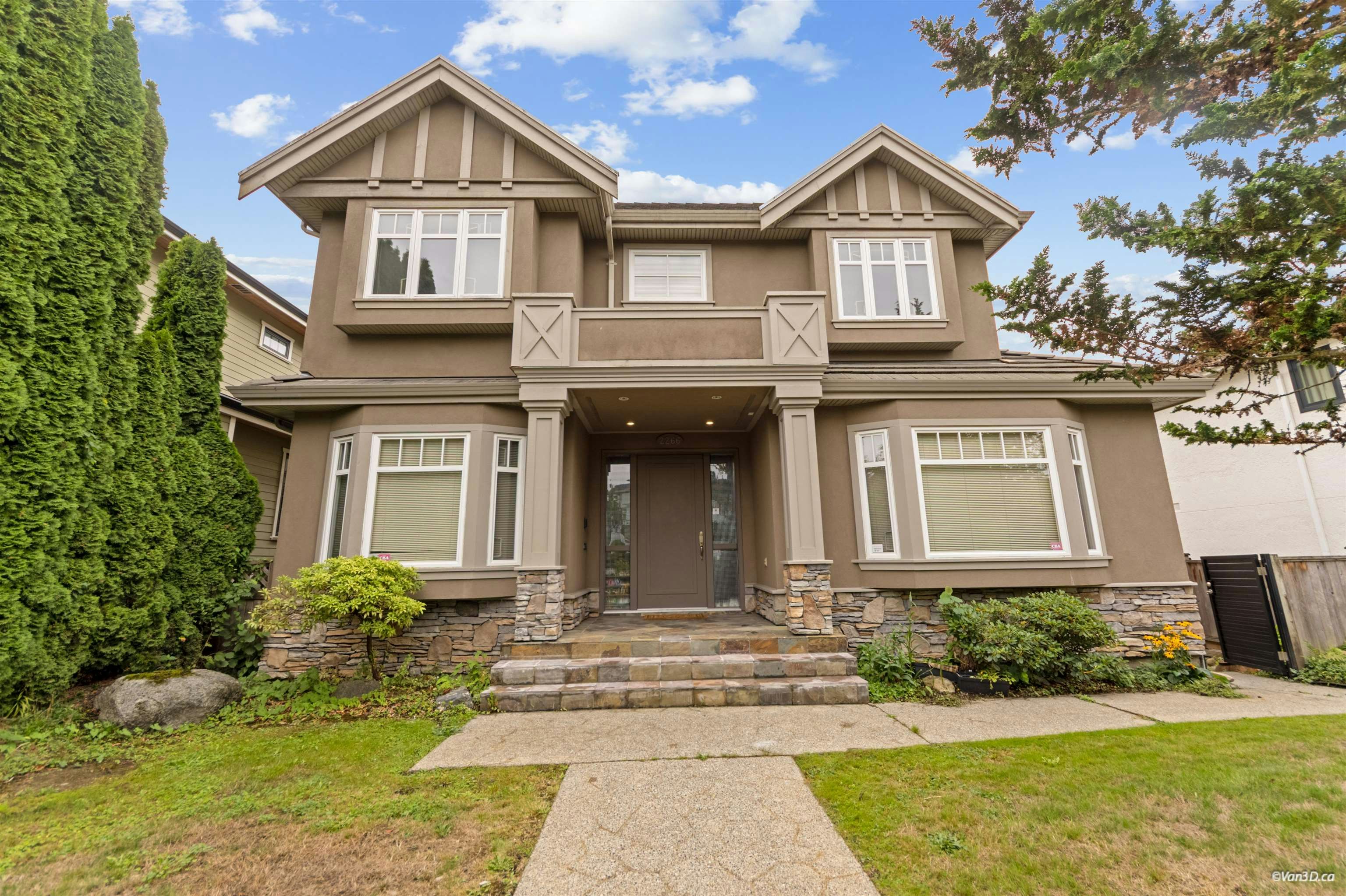 2266 W 20th Avenue, Vancouver, BC, V6L 1G3