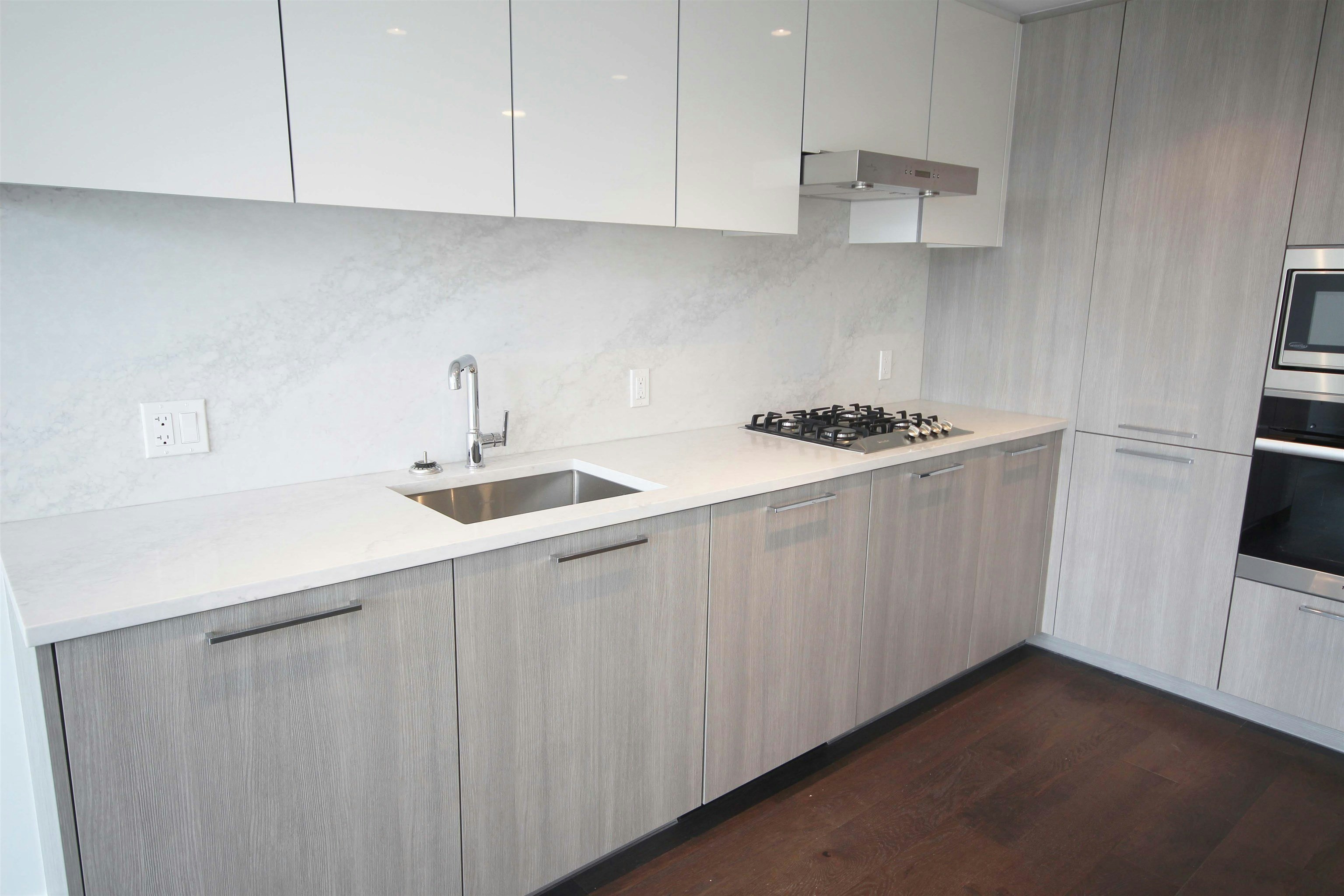 807C-8199 Capstan Way, Richmond, BC, V6X 0V1 - 3