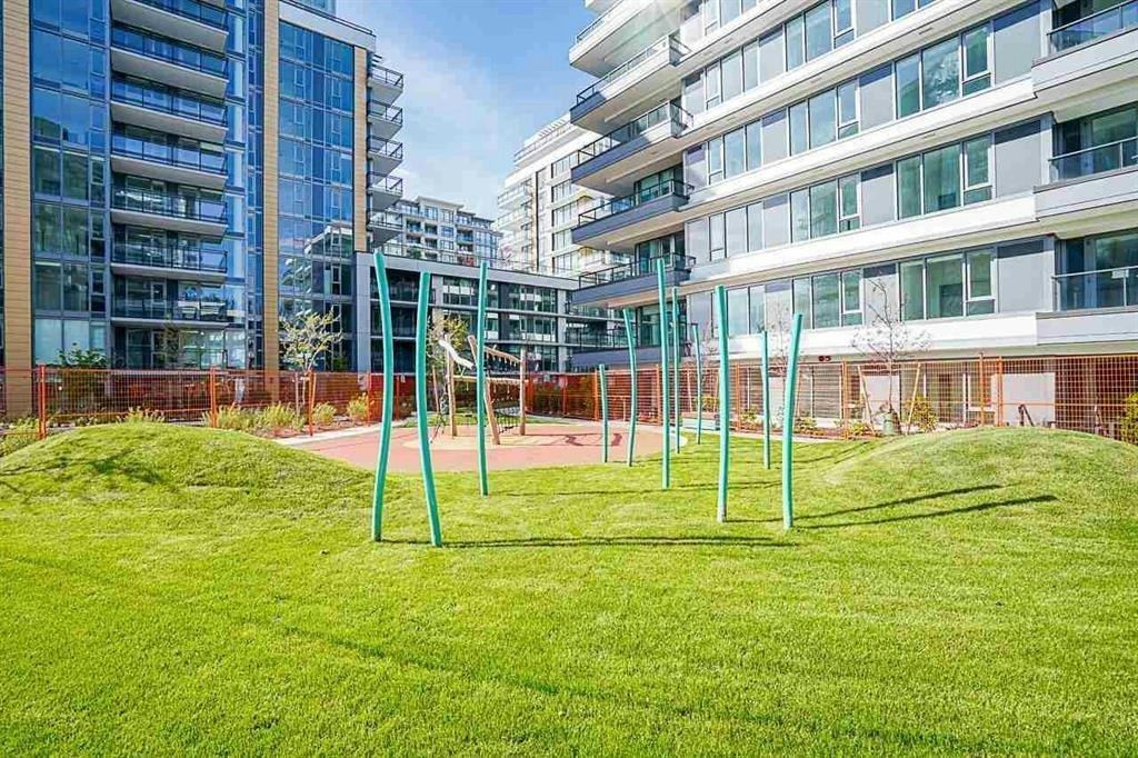 807C-8199 Capstan Way, Richmond, BC, V6X 0V1 - 11
