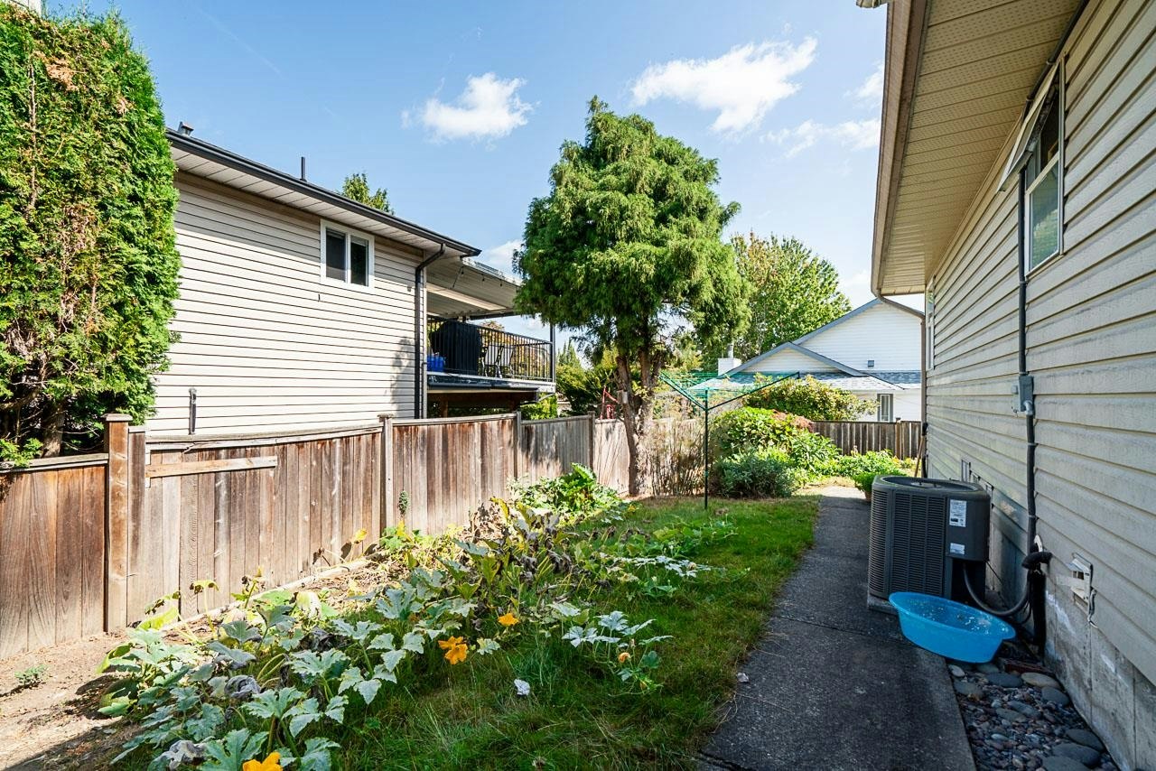 6310 171 Street, Surrey, BC, V3S 7K4 - 24