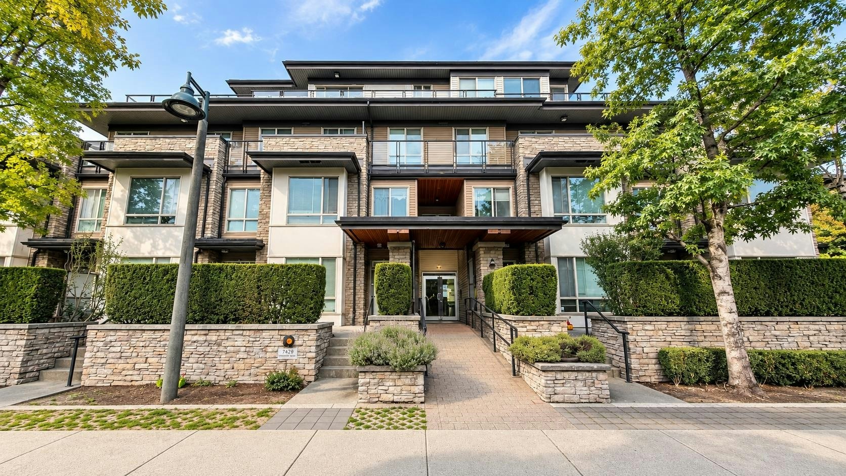 204-7428 Byrnepark, Burnaby, BC, V3N 0B4 - 18