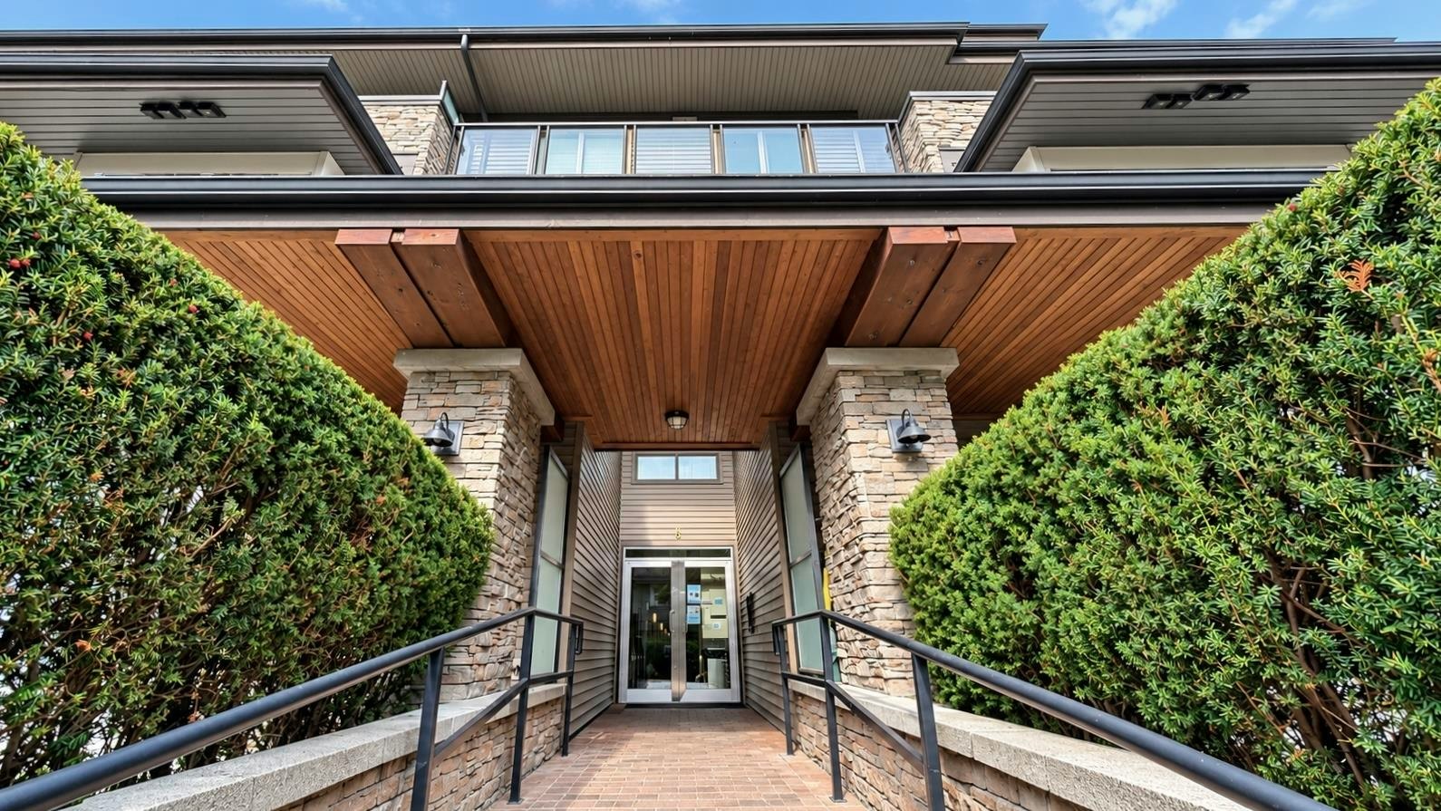 204-7428 Byrnepark, Burnaby, BC, V3N 0B4 - 19