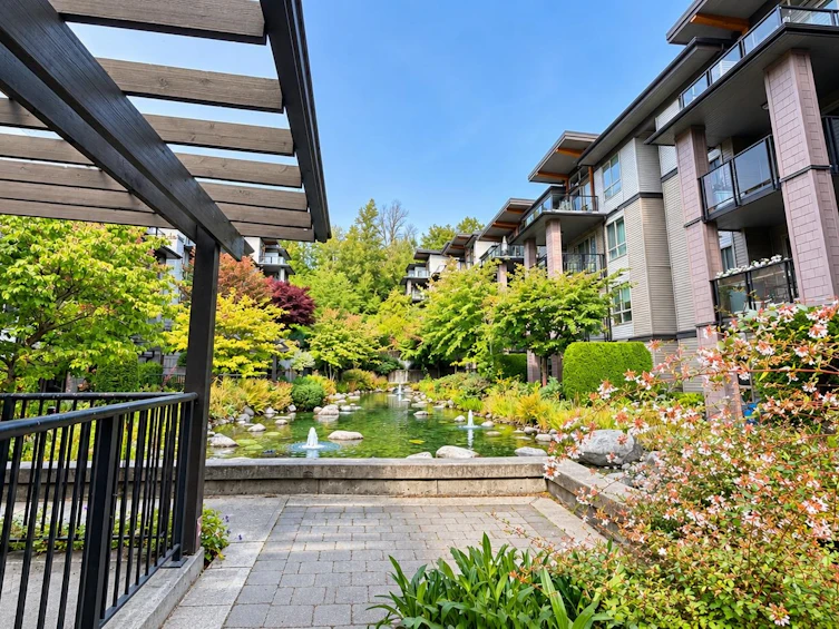 204-7428 Byrnepark, Burnaby, BC, V3N 0B4 - 23