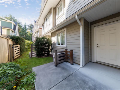 11-9780 General Currie Road - 5