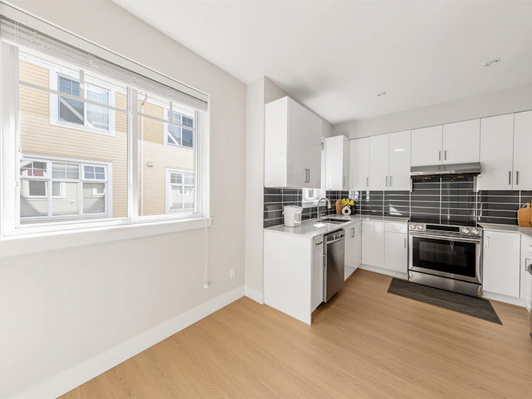 11-9780 General Currie Road, Richmond, BC, V6Y 0J9 - 14
