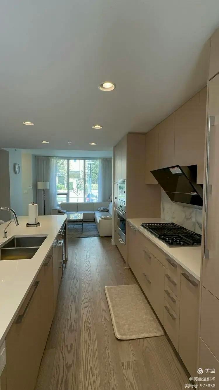 TH2-3483 Ross Drive, Vancouver, BC, V6S 0L3 - 10