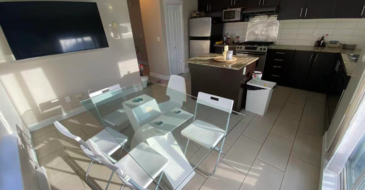 9551 Ferndale Road, Richmond, BC, V6Y 0A6