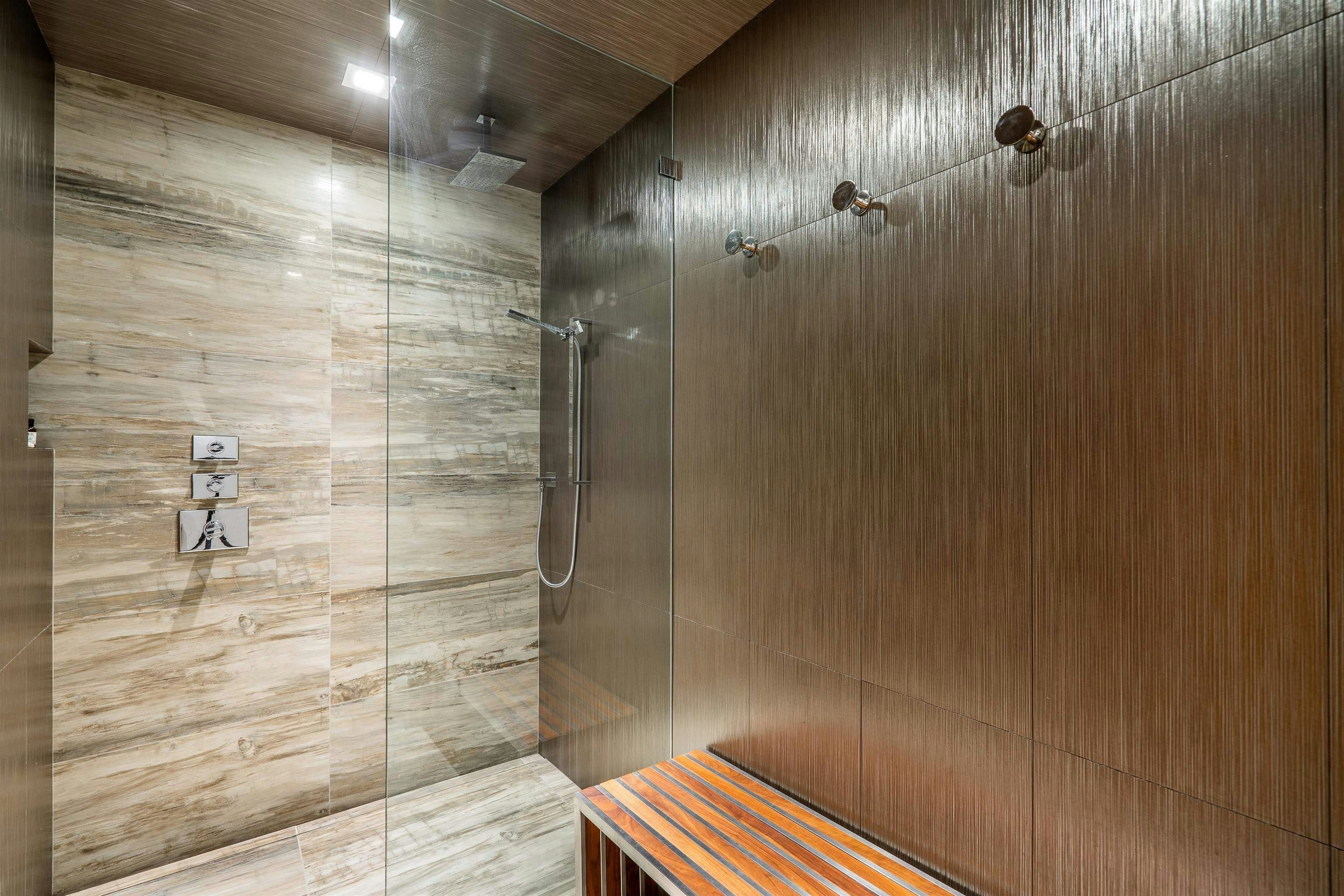 2331 Westhill Drive, West Vancouver, BC, V7S 2Z2 - 35