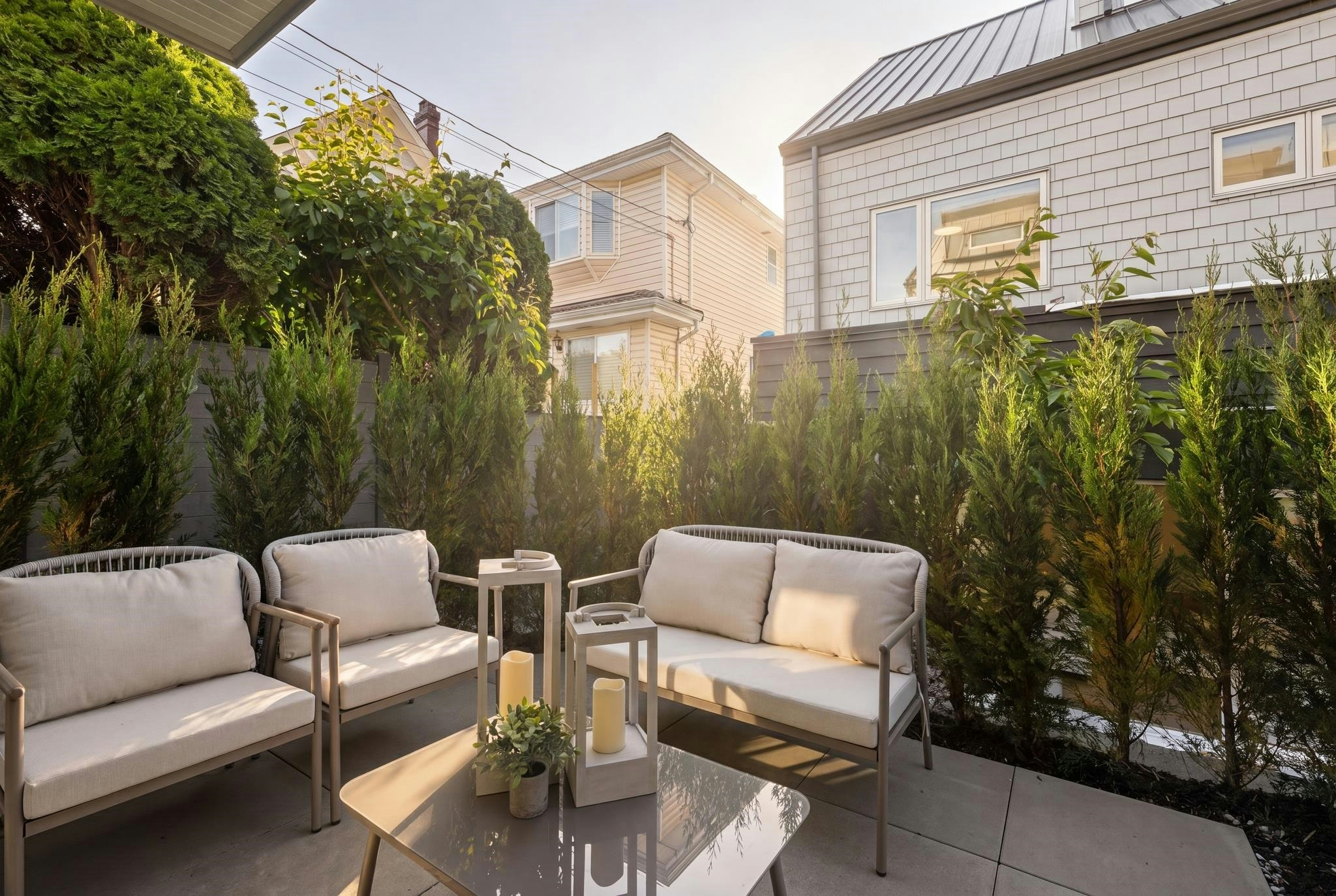 2796 Cambridge Street, Vancouver, BC, V5K 1L7 - 8