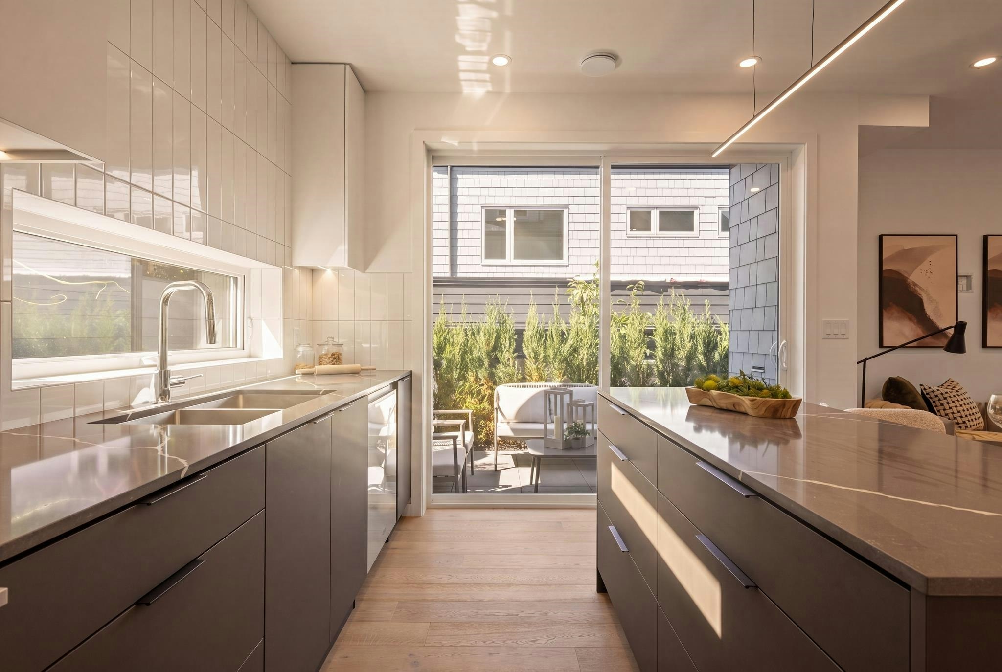 2796 Cambridge Street, Vancouver, BC, V5K 1L7 - 6