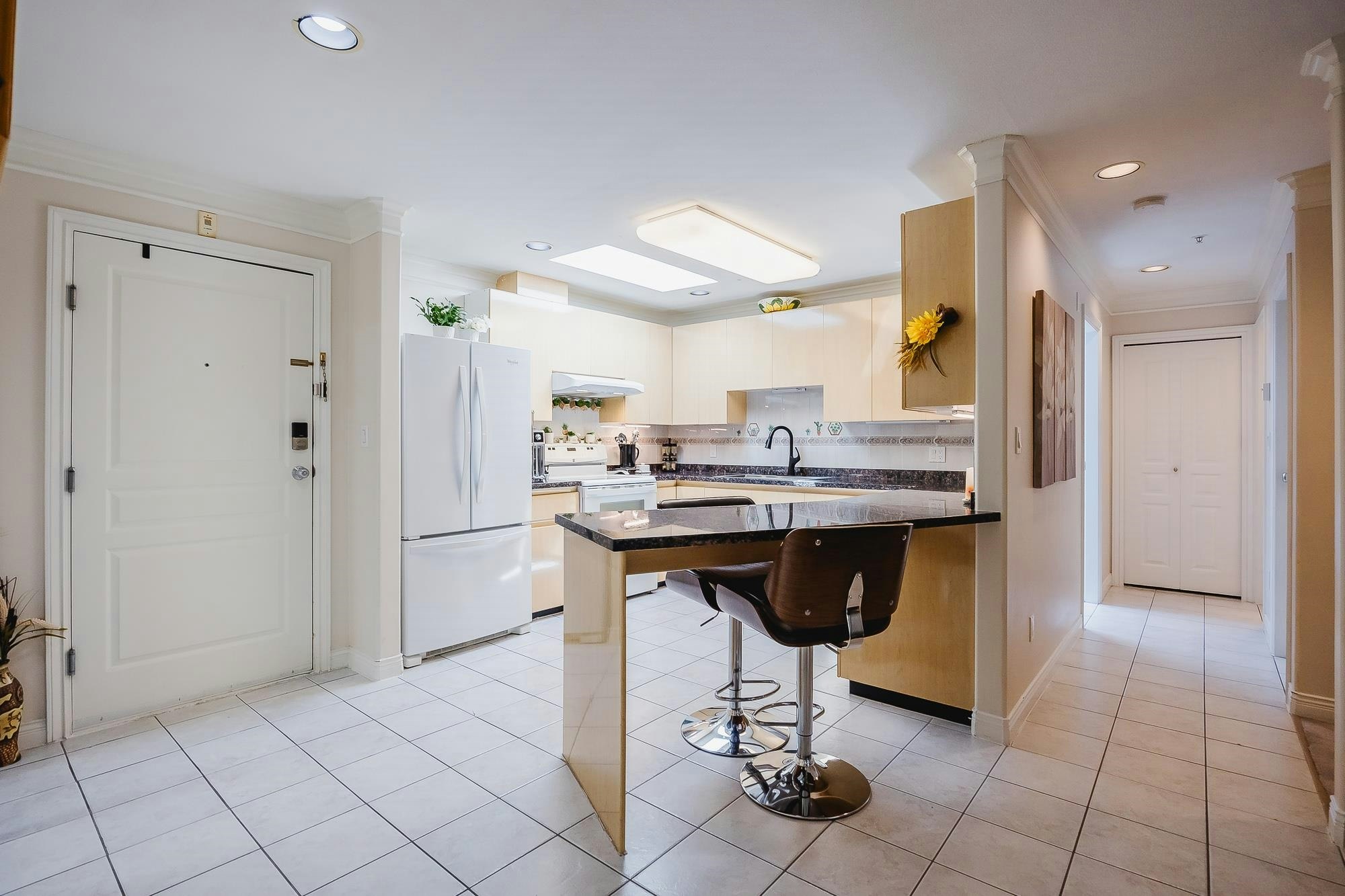 407-8115 121a Street, Surrey, BC, V3W 1J2 - 10