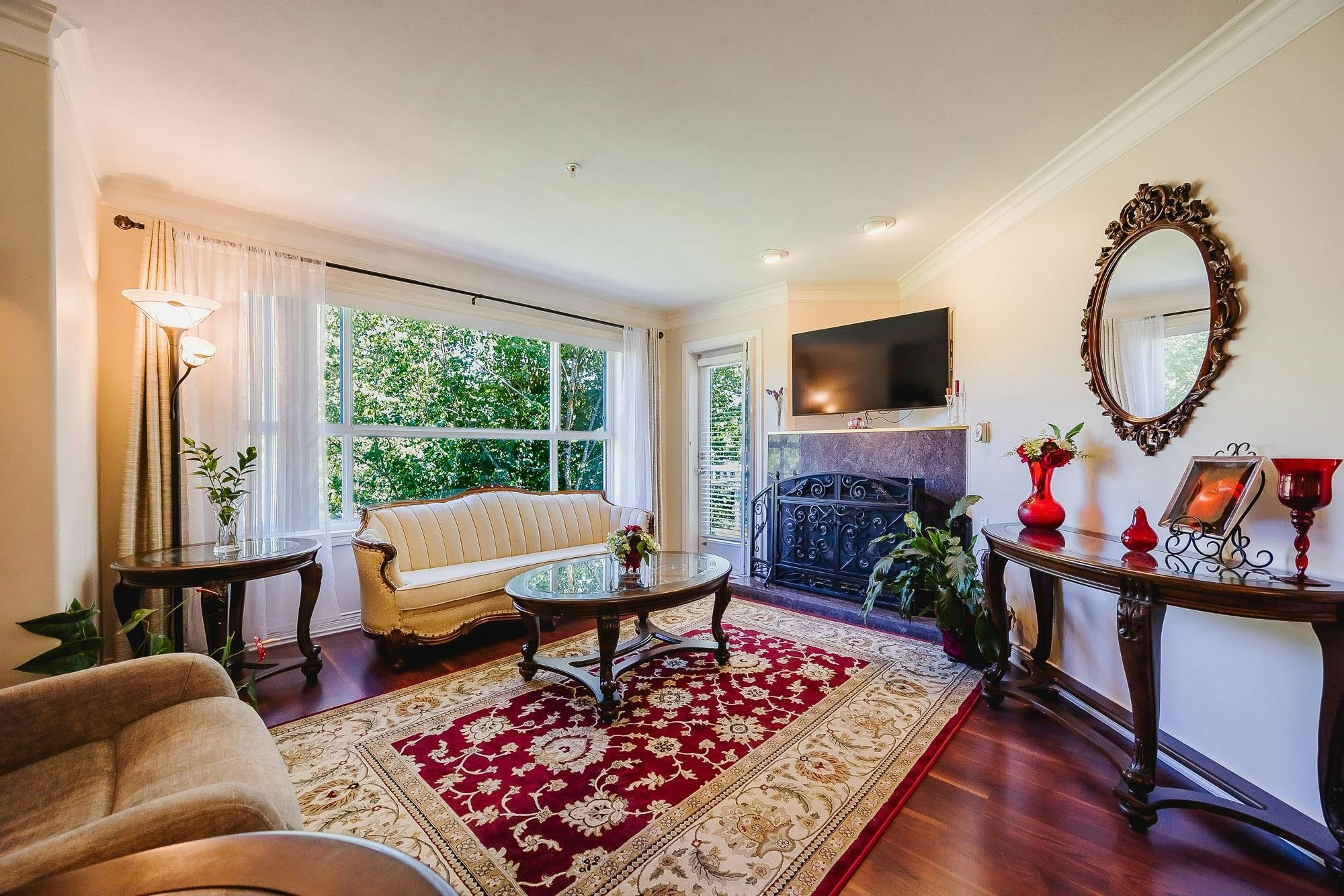 407-8115 121a Street, Surrey, BC, V3W 1J2
