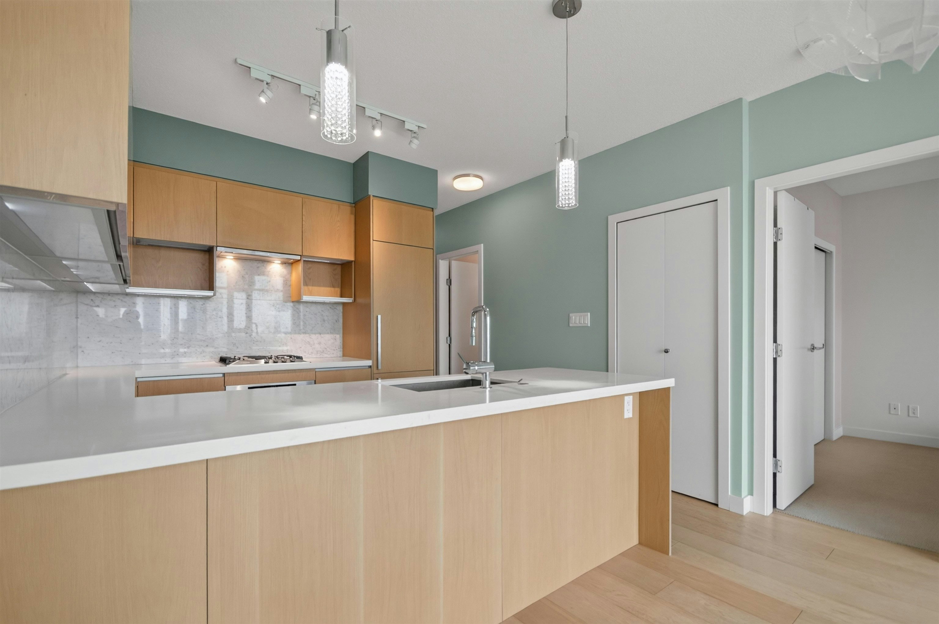 2006-6588 Nelson Avenue, Burnaby, BC, V5H 0E8 - 11