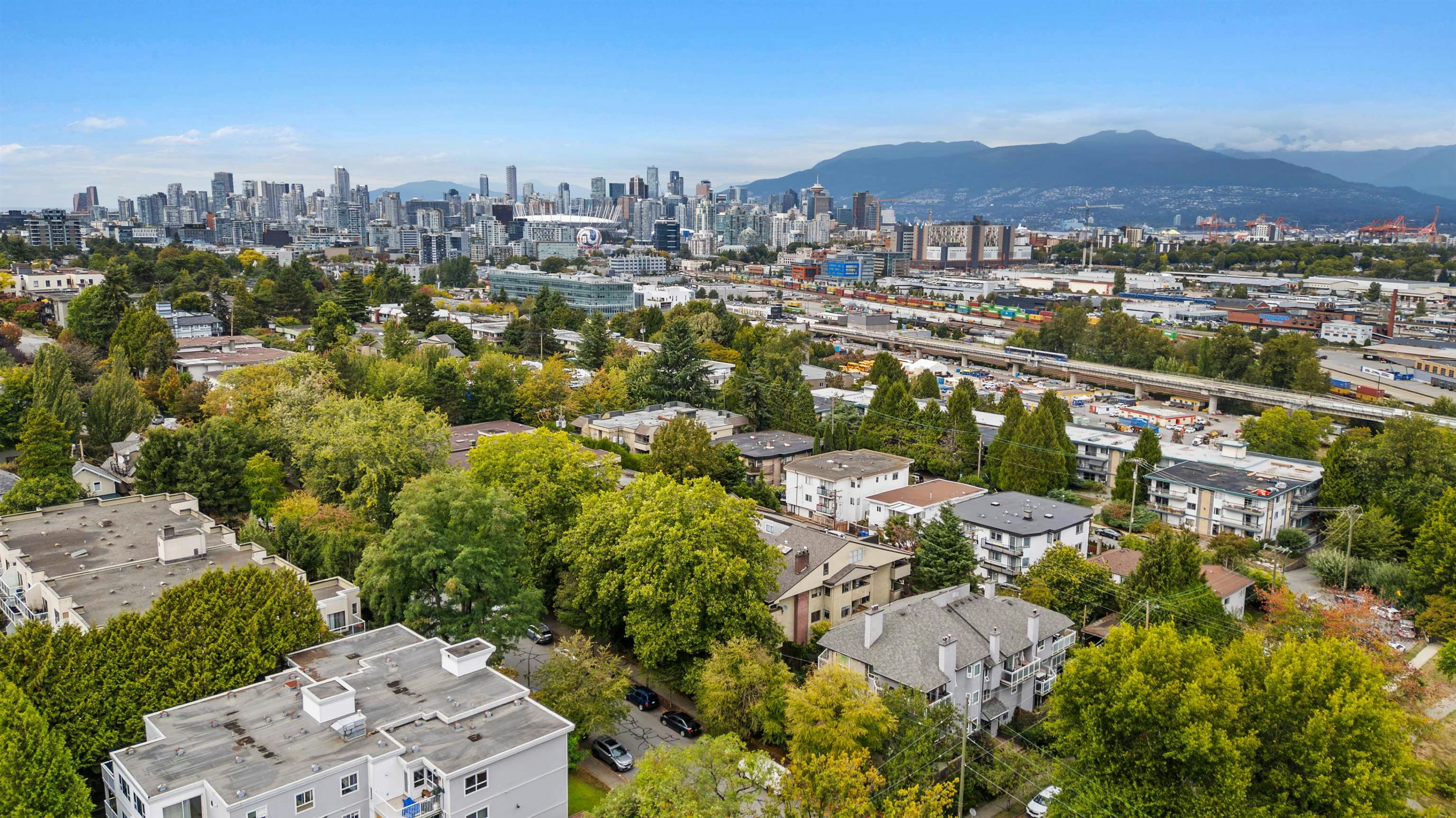 206-853 E 7 Avenue, Vancouver, BC, V5T 1P4 - 35
