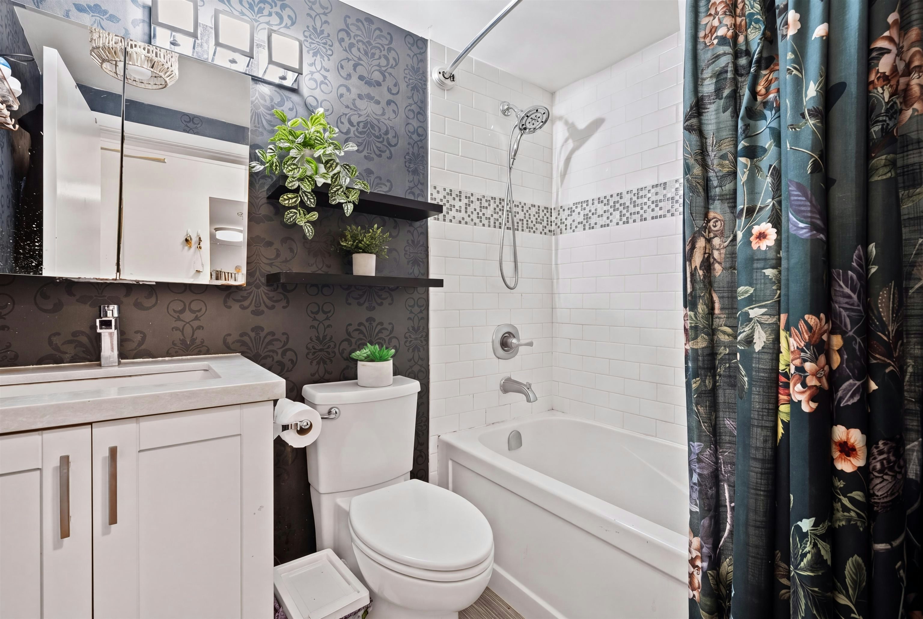 206-853 E 7 Avenue, Vancouver, BC, V5T 1P4 - 14