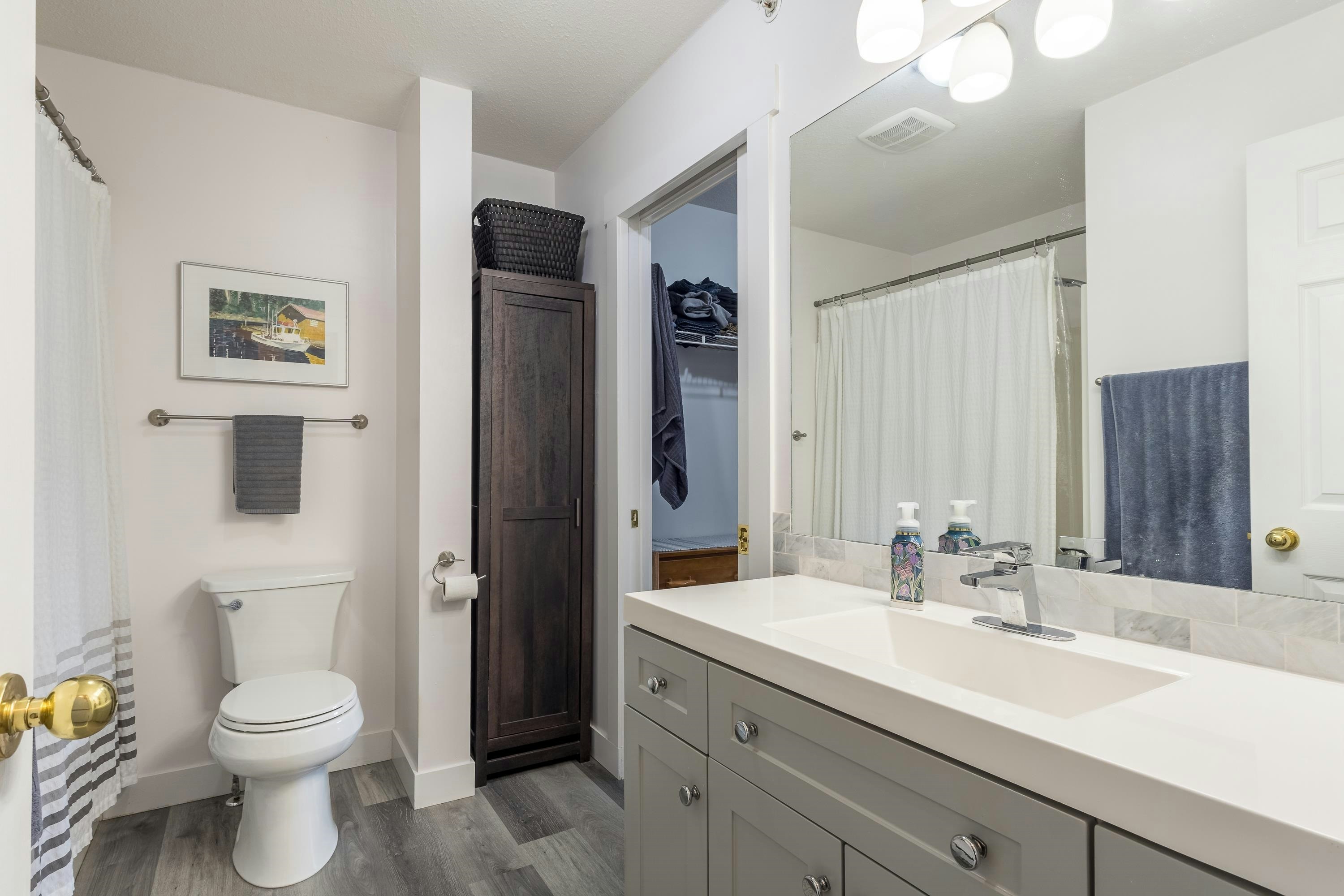 102-5711 Ebbtide Street, Sechelt, BC, V7Z 0J5 - 31