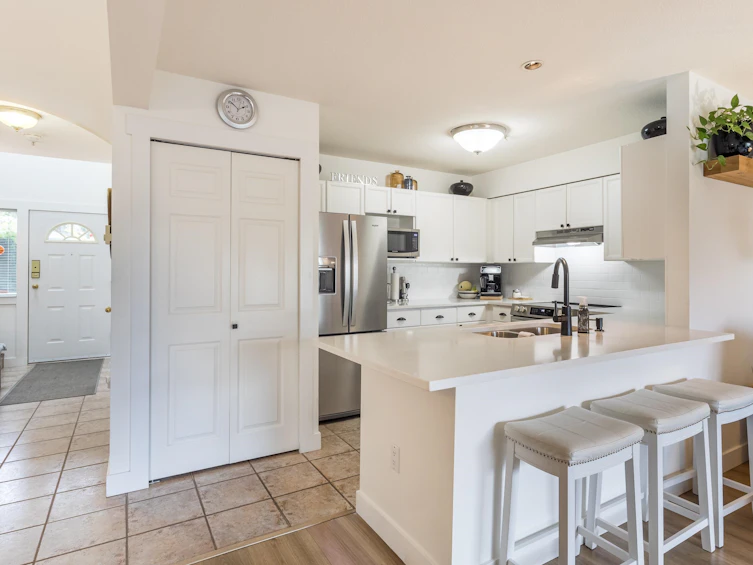 102-5711 Ebbtide Street, Sechelt, BC, V7Z 0J5 - 15