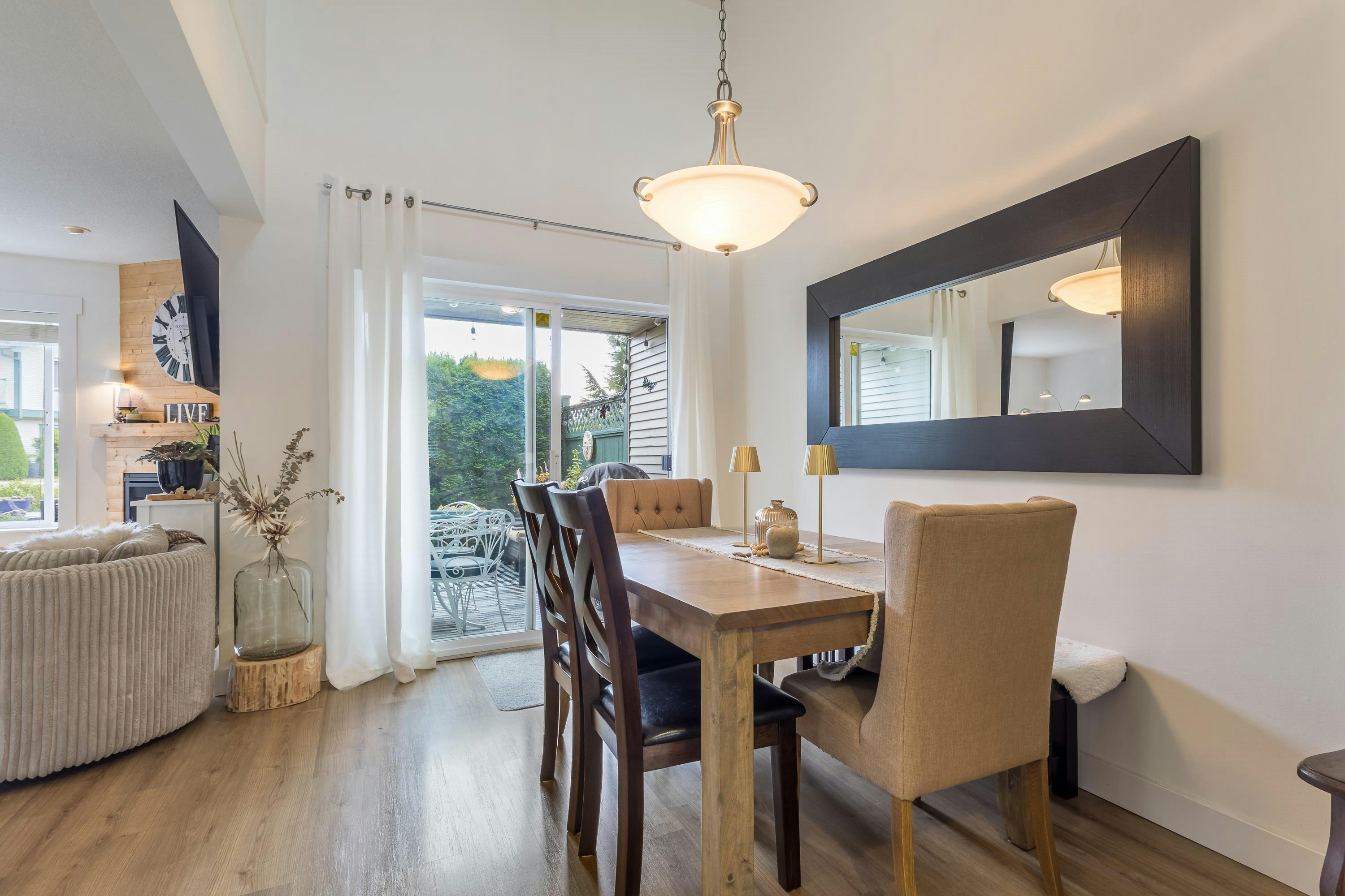 102-5711 Ebbtide Street, Sechelt, BC, V7Z 0J5 - 7