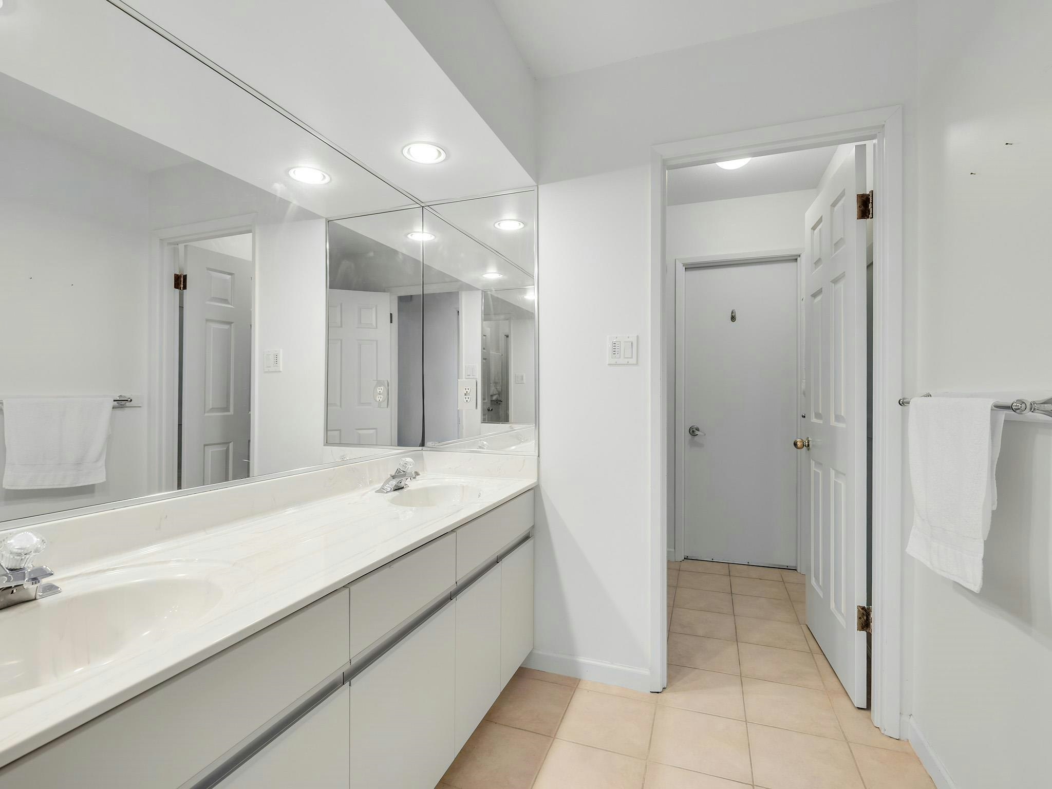 2910 Chantrell Place, Surrey, BC, V4A 4A5 - 21