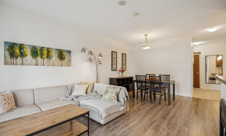 1407-280 Ross Drive