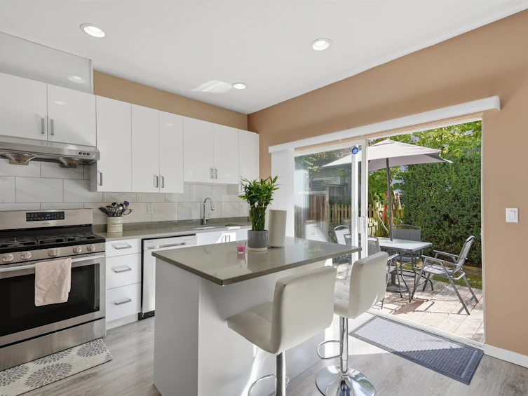 50-12677 63 Avenue, Surrey, BC, V3X 3T3 - 7