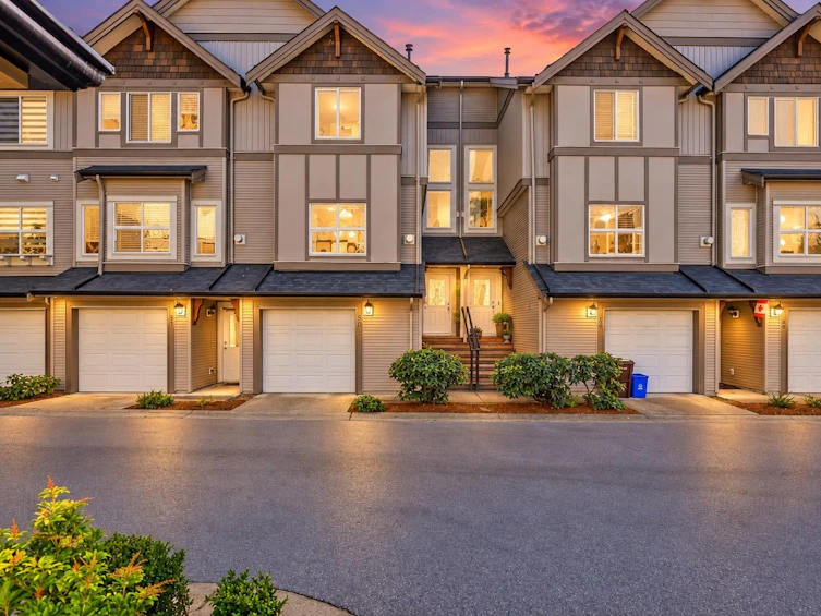 50-12677 63 Avenue, Surrey, BC, V3X 3T3