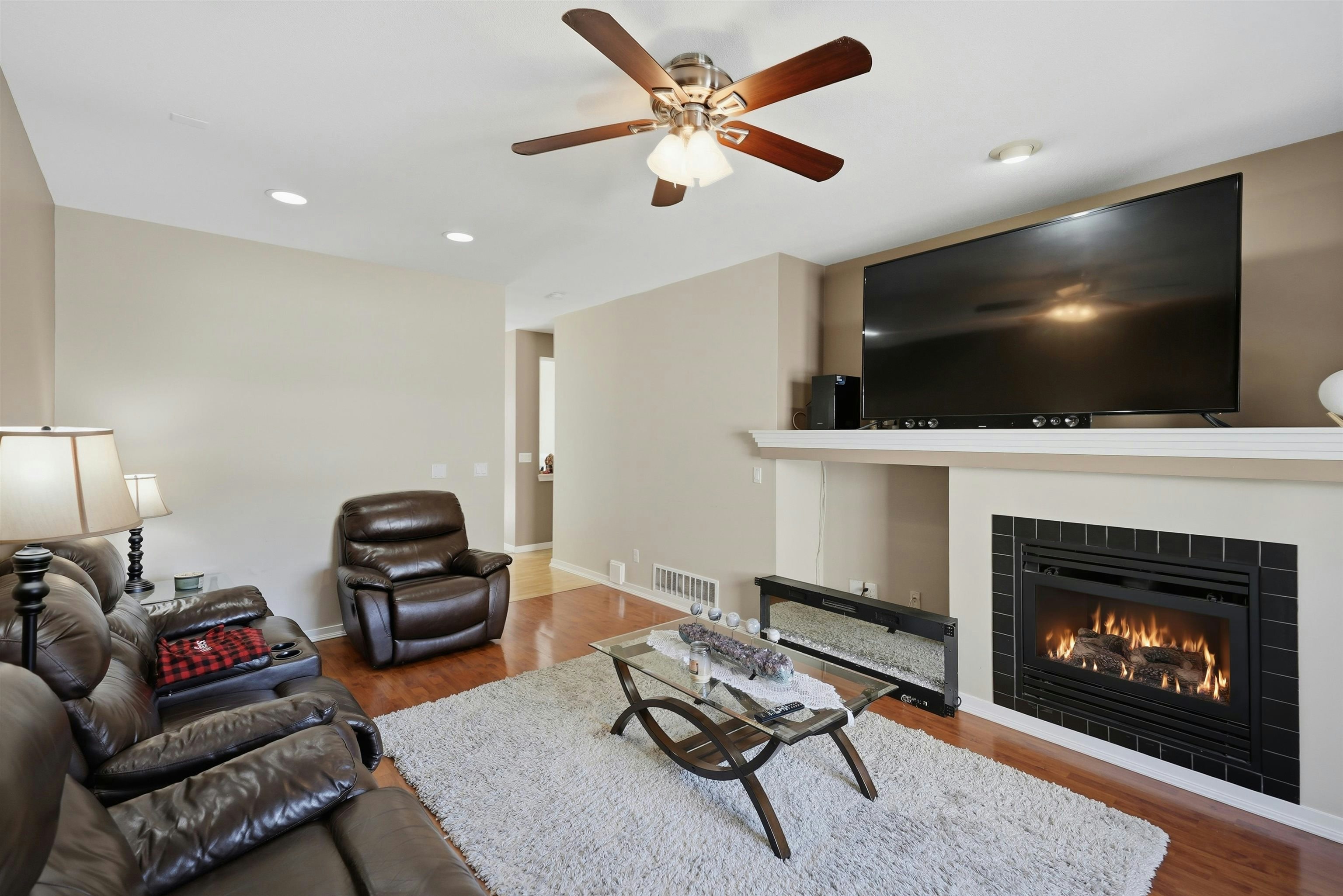 50-12677 63 Avenue - 5
