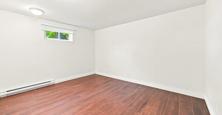 338 St. Georges Avenue, North Vancouver, BC, V7L 3G9 - 8