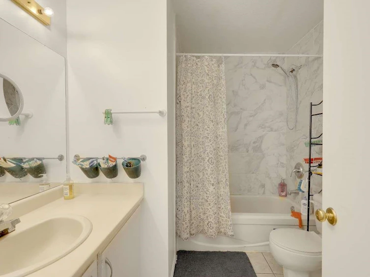 24-15550 89 Avenue, Surrey, BC, V3R 1N1 - 23