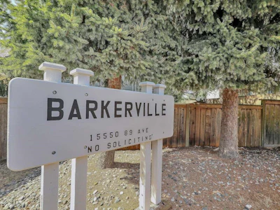 24-15550 89 Avenue - 2
