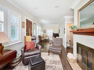 81 E 19th Avenue - 3