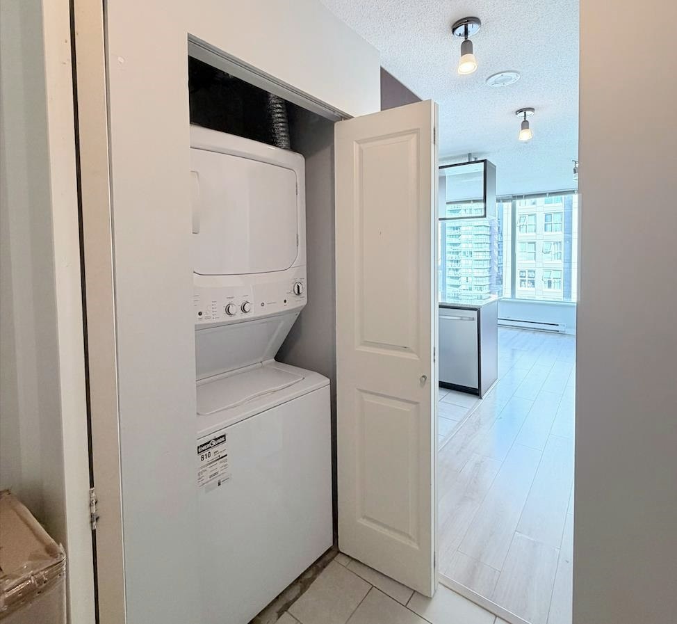 1702-1001 Richards Street, Vancouver, BC, V6B 1J6 - 18