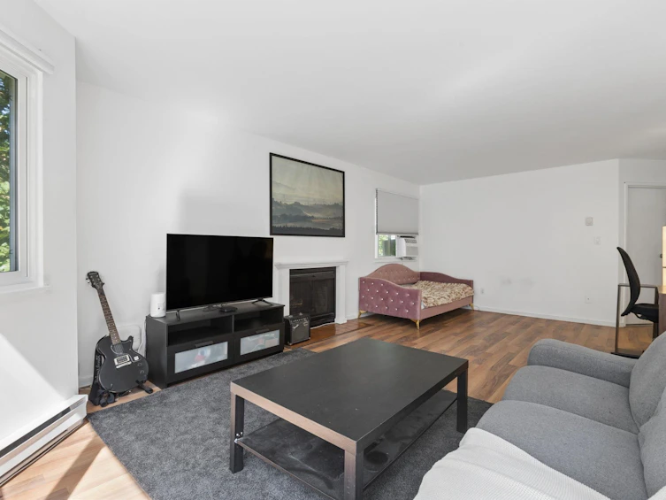 405-9880 Manchester Drive, Burnaby, BC, V3N 4R3 - 4