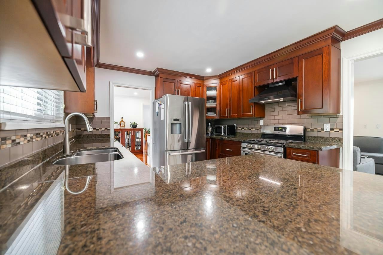 432 Riverview Crescent, Coquitlam, BC, V3C 4X8 - 10