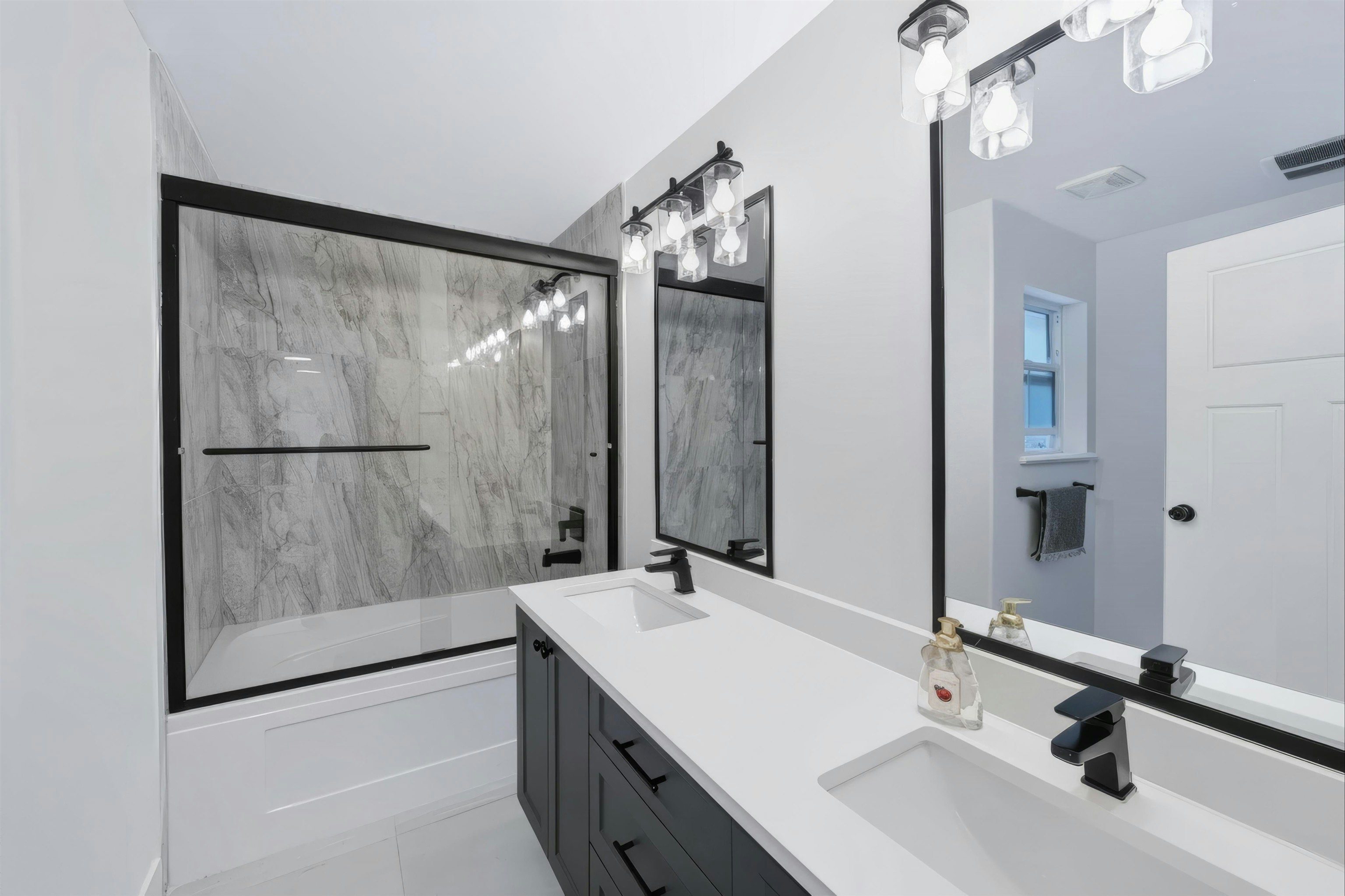2293 Merlot Boulevard, Abbotsford, BC, V4X 0A6 - 23