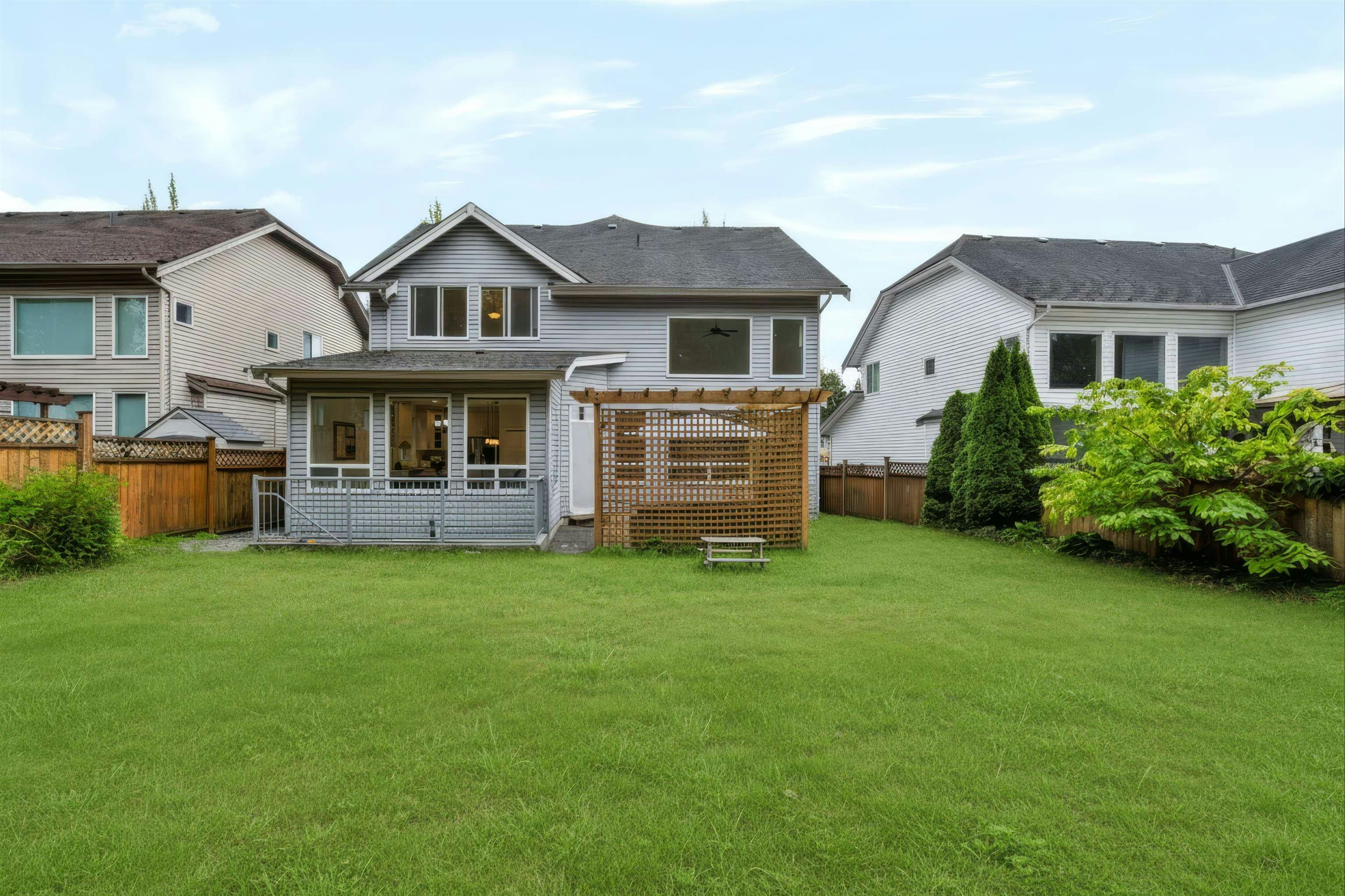 2293 Merlot Boulevard, Abbotsford, BC, V4X 0A6 - 32