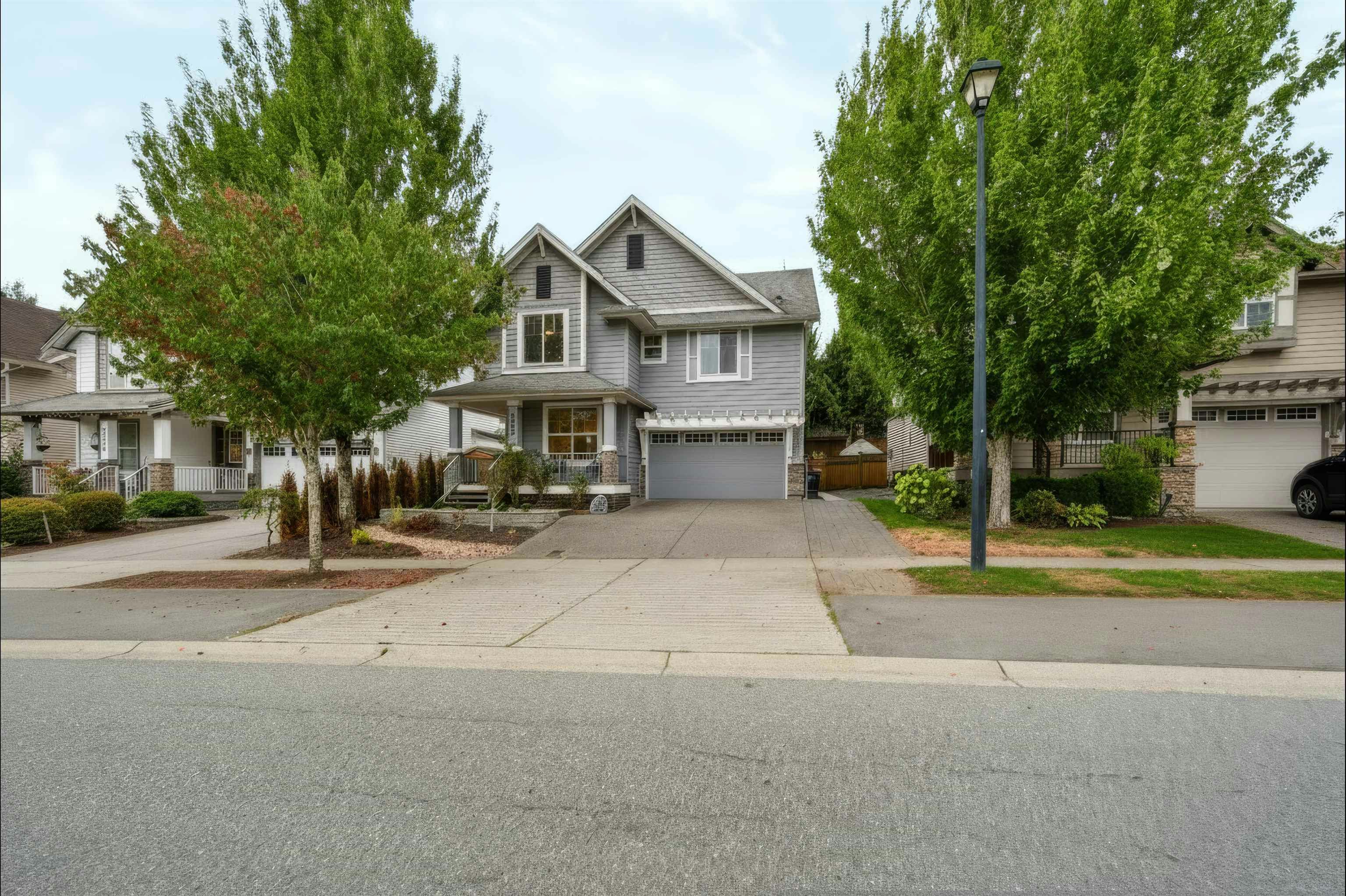 2293 Merlot Boulevard, Abbotsford, BC, V4X 0A6 - 3