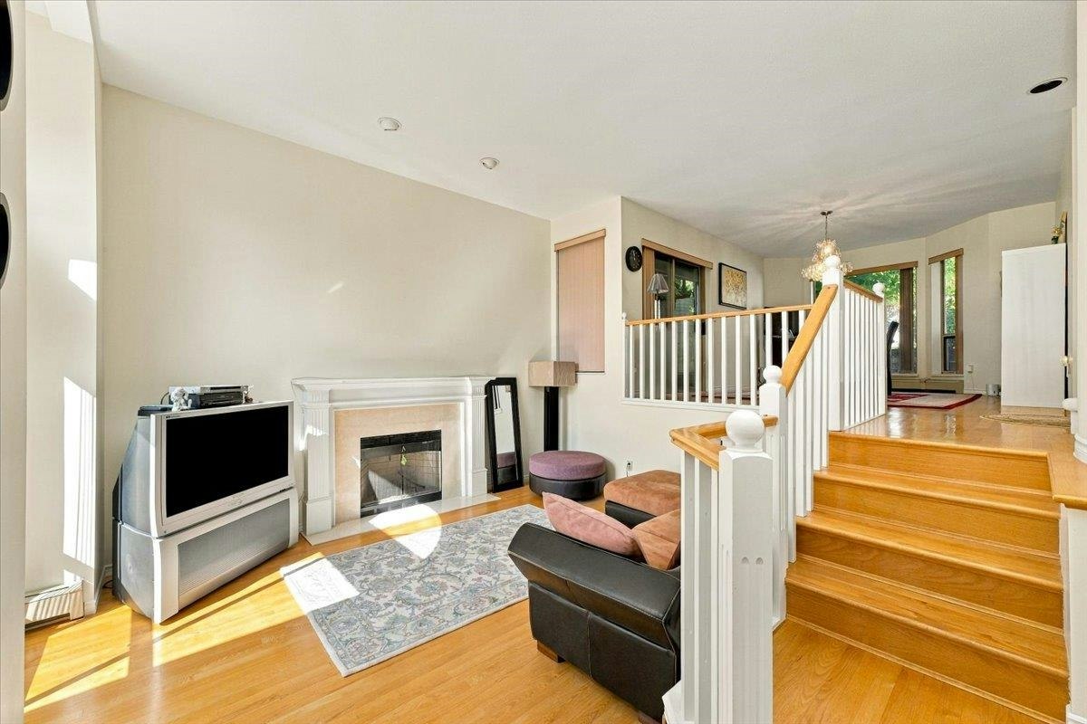 1523 Lawson Avenue - 3