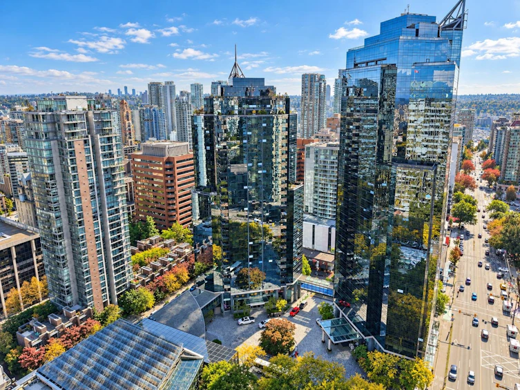 1110-1050 Burrard Street, Vancouver, BC, V6Z 2S3 - 2