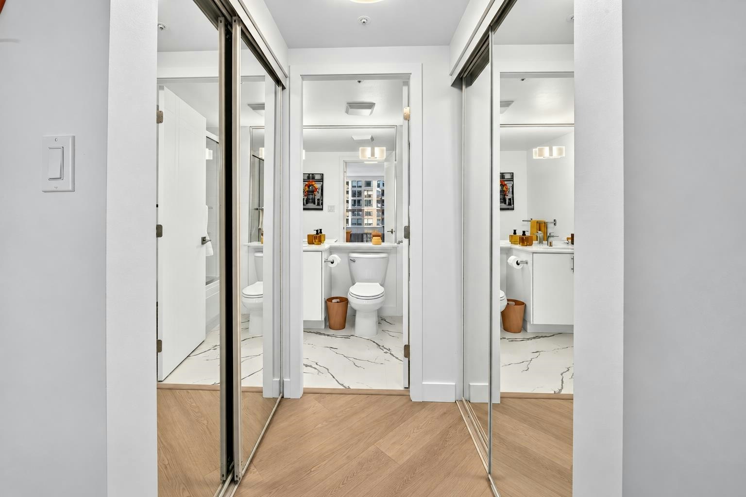 1110-1050 Burrard Street, Vancouver, BC, V6Z 2S3 - 20