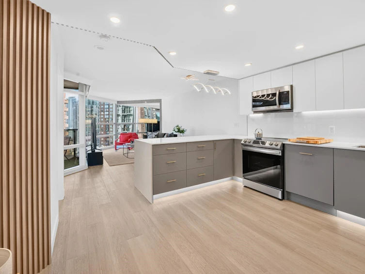 1110-1050 Burrard Street, Vancouver, BC, V6Z 2S3 - 4