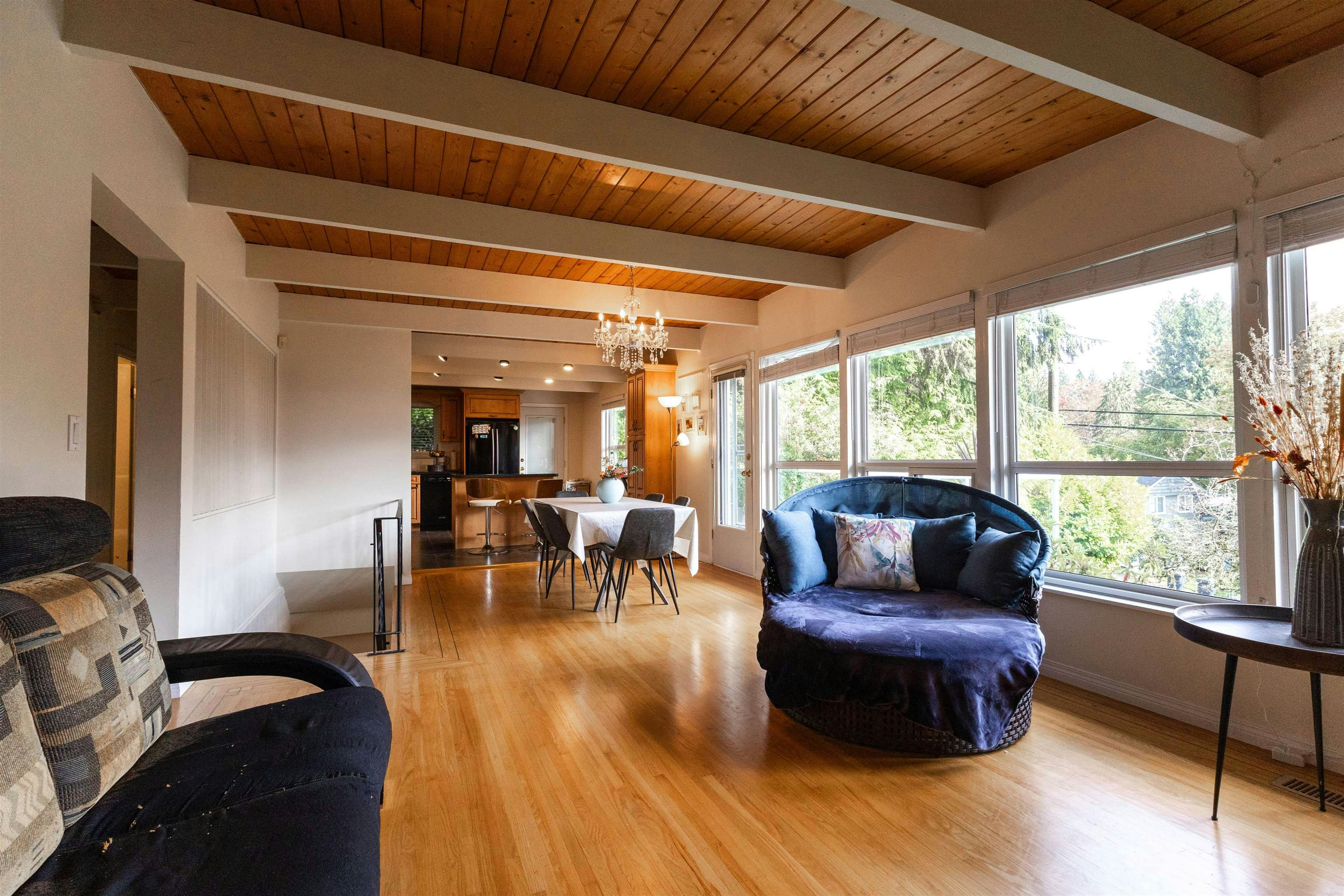 3063 Royal Avenue, North Vancouver, BC, V7K 1Y6