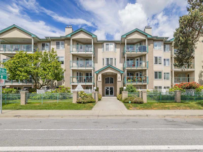 104-20433 53 Avenue - 2