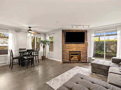 104-20433 53 Avenue - 3