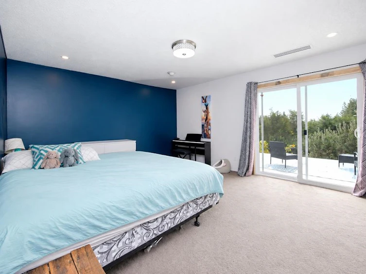 6447 Samron Road, Sechelt, BC, V7Z 0M8 - 21
